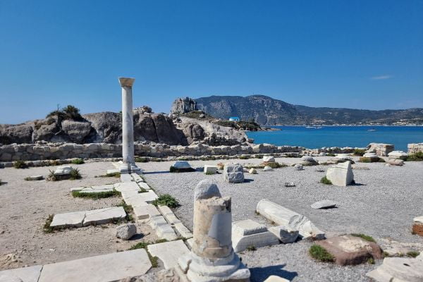 agios stefanos beach